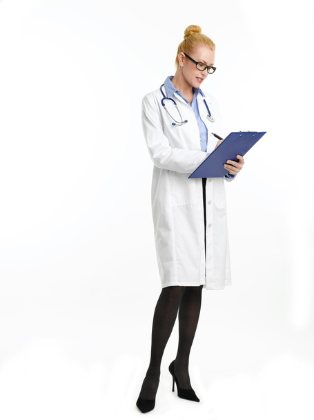 female doctor with clipboard - 写真・画像