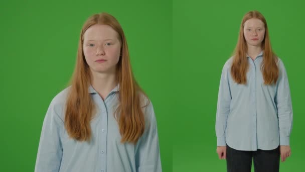 2-in-1 スプリットグリーンスクリーン。 十代の少女は下方にポイントし,不承認または否定性を象徴しています. 不満や拒絶のセンスを反映し,しばしばデジタルメディアで嫌悪を示すために使用される - 映像、動画