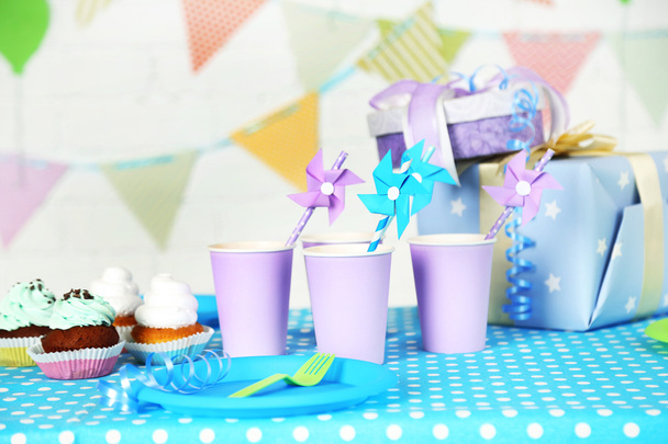 Prepared birthday table for children party - Foto, immagini