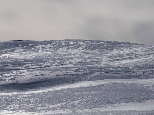 dolomitas montañas nieve panorama val badia armentarola colina Pralongia en invierno - Foto, imagen