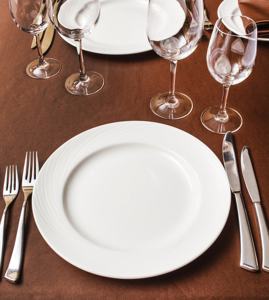 Tisch zum Essen gedeckt - Foto, Bild