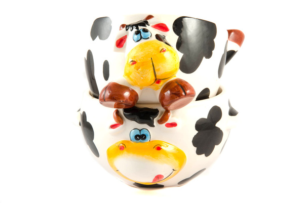 ceramiczne krowy na białym tle - Zdjęcie, obraz