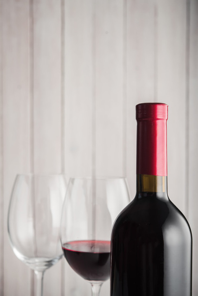bottle of wine and glasses - Zdjęcie, obraz