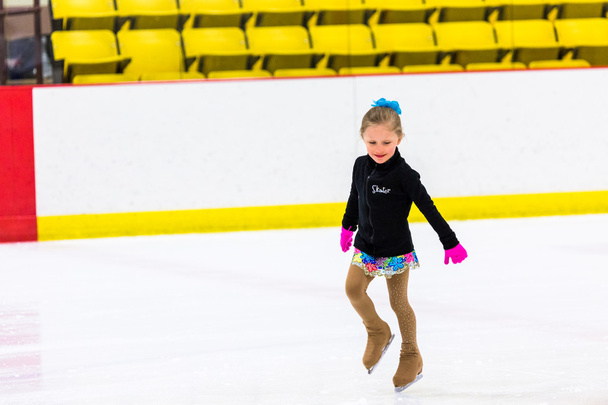 Young figure skater practicing - Photo, Image