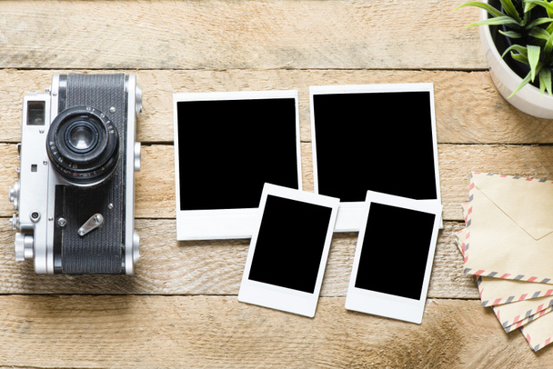 Old camera with photo frames - Photo, Image