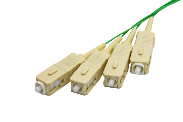 Čtyři konektory optická vlákna s optických kabelů - Fotografie, Obrázek