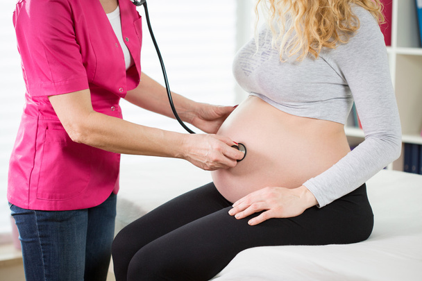 Examination during pregnancy with stethoscope - Fotografie, Obrázek