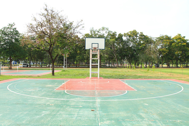 Outdoor basketball court - 写真・画像
