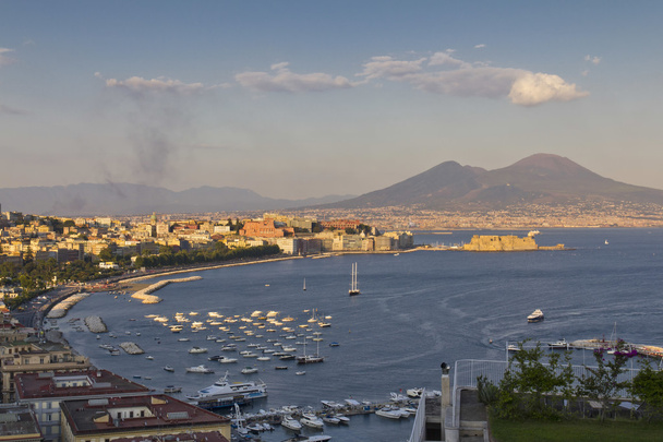 панорама Неаполя
 - Фото, изображение