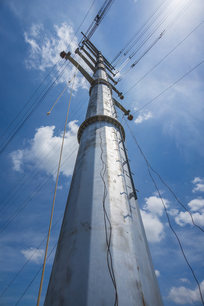 Conductor Stringing On Transmission Monopole Tower - Photo, Image