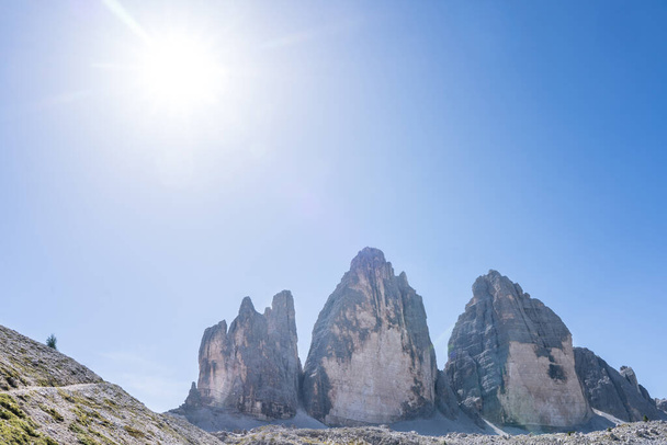 Tre Cime di Lavaredo (Drei Zinnen), Dolomiti di Sesto (Sextener Dolomiten), Ιταλία - Φωτογραφία, εικόνα