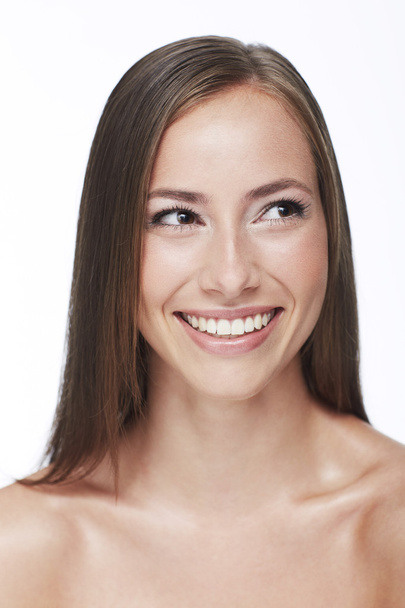 Young woman smiling - Foto, imagen