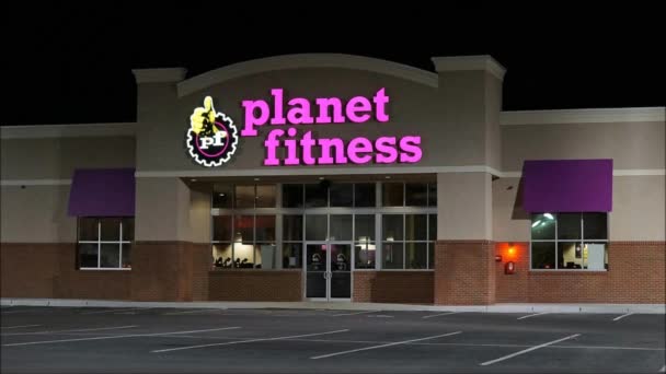 Planet Fitness kuntoilukerho
 - Materiaali, video