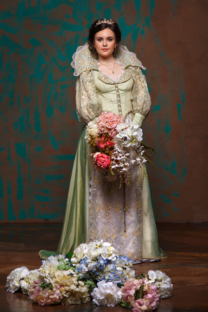 ロイヤル ドレスの女王 - 写真・画像