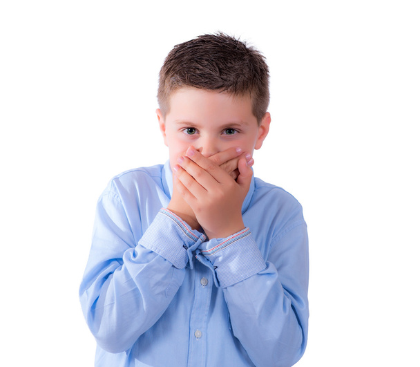 child covering his mouth - Foto, Imagen