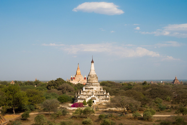 Παγόδες και ναοί στα Bagan - Φωτογραφία, εικόνα