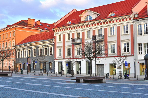 Sokak eski şehir Vilnius - Fotoğraf, Görsel