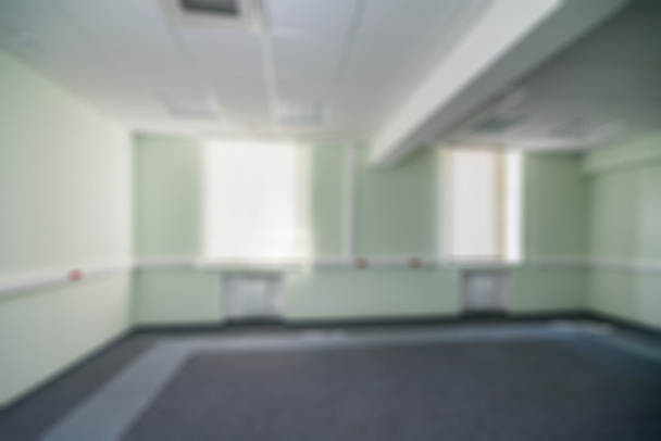Общая размытость внутреннего фона офисного здания
 - Фото, изображение