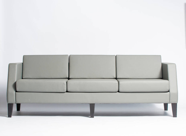 современный диван в гостиной - Фото, изображение