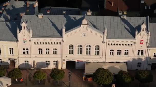 Hermoso Ayuntamiento Old Town Market Square Sanok Vista aérea Polonia. Imágenes de alta calidad 4k - Imágenes, Vídeo