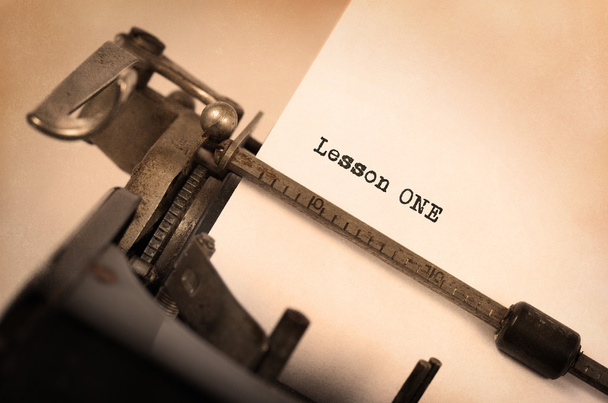 Vintage inscriptie, gemaakt met de oude schrijfmachine - Foto, afbeelding