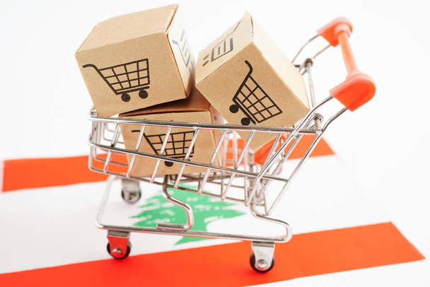 Online-Shopping, Warenkorb-Box auf Libanon-Flagge, Import-Export, Finanzhandel. - Foto, Bild