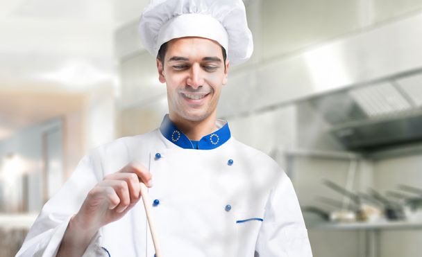 Young chef in kitchen - Fotoğraf, Görsel