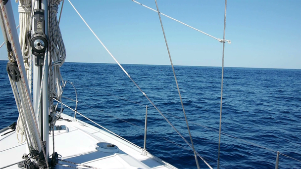 Czarterując jacht - Materiał filmowy, wideo
