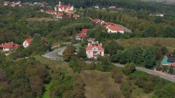 Gyönyörű Hill Observation Deck Przemysl Aerial View Lengyelország. Kiváló minőségű 4k felvételek - Felvétel, videó