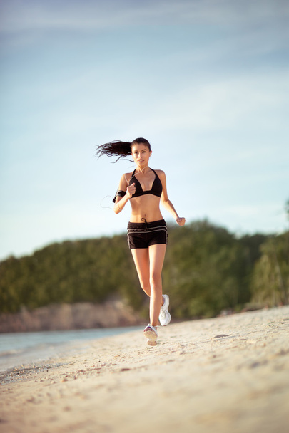 Running woman - Φωτογραφία, εικόνα