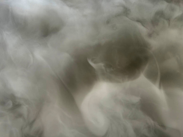 Абстрактний туман або дим на фоні чорного кольору
 - Фото, зображення