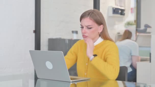 Blonde Casual Woman having Headache at Work - Footage, Video