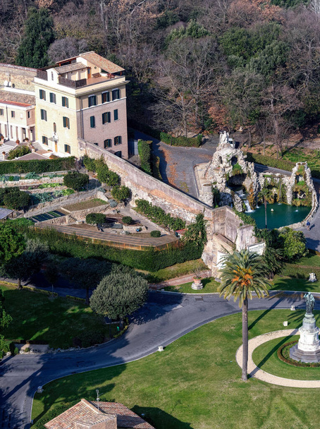 Gärten der Vatikanstadt (auf italienisch Giardini Vaticani) Rom Italien - Foto, Bild