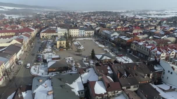 Güzel Pazar Meydanı Konseyi Nowy Targ Hava Manzarası Polonya. Yüksek kalite 4k görüntü - Video, Çekim