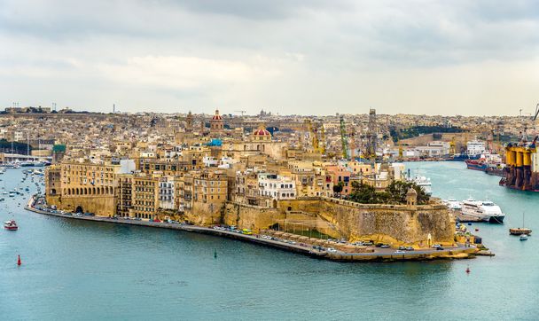 Vista de la ciudad de Senglea en Malta
 - Foto, Imagen