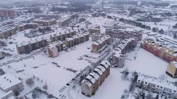 Osiedle Panorama Snow Przytorze Bełchatów Widok z lotu ptaka Polska. Wysokiej jakości materiał 4k - Materiał filmowy, wideo
