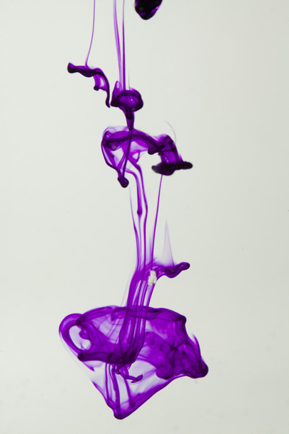 Fialový inkoust ve vodě - Fotografie, Obrázek