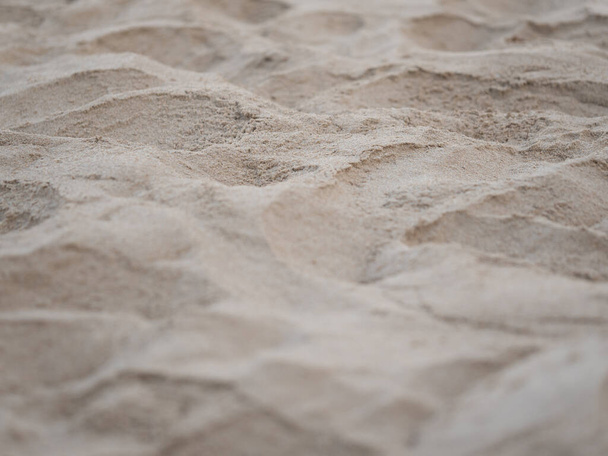 Mnoho jam v písku, způsobené stopy lidí - Fotografie, Obrázek