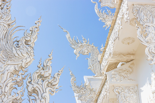 Wat rong khun, Thailand famous temple after earthquake - Фото, зображення