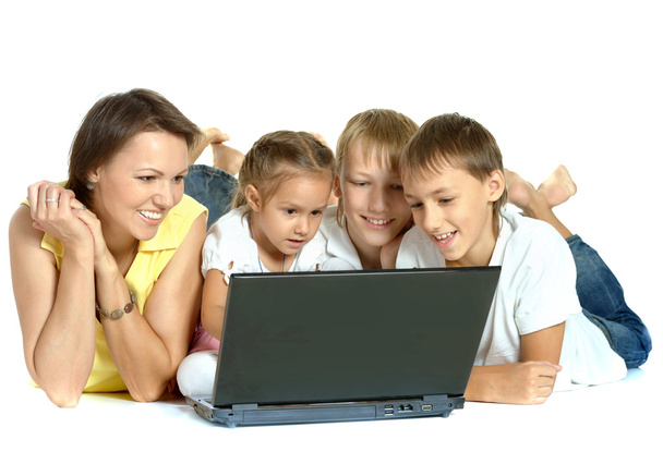 Happy family with laptop - Fotoğraf, Görsel