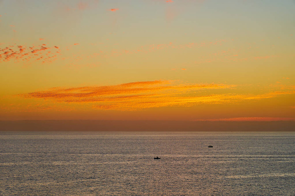 Lever de soleil coloré sur la côte de Gran Canaria. - Photo, image