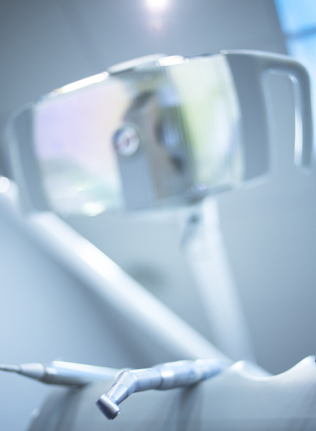 instrumentação dentária dentista luz dentistas cirurgia clínica
 - Foto, Imagem