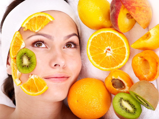 Maschere facciali naturali alla frutta fatta in casa
 . - Foto, immagini