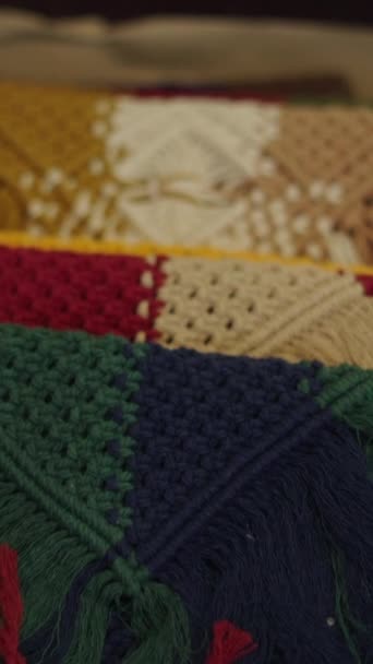 Bolsas de lana hechas a mano en varios colores - FHD - Imágenes, Vídeo
