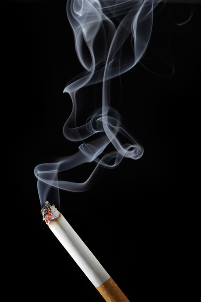 タバコの煙 - 写真・画像