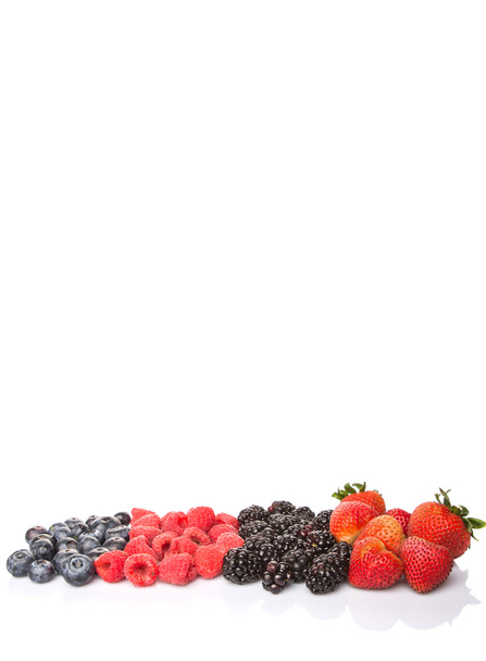 Strawberry, Blackberry, Blueberry and Raspberry - Foto, immagini