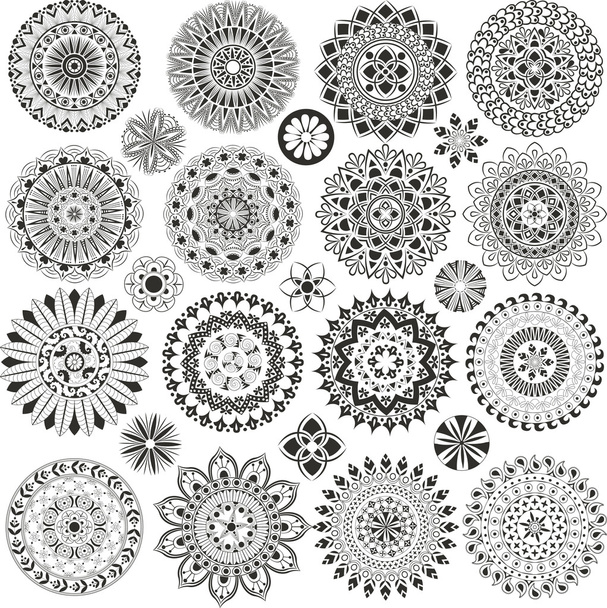 Grote reeks van mandala's en bloemen - Vector, afbeelding