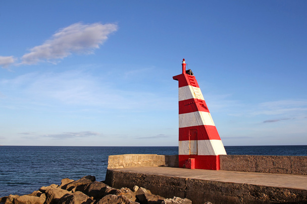 Faro en Lagos, Algarve, Portugal
 - Foto, imagen