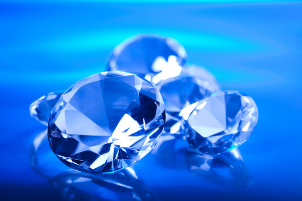 діаманти
 - Фото, зображення