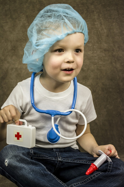 Boy playing doctor - Φωτογραφία, εικόνα